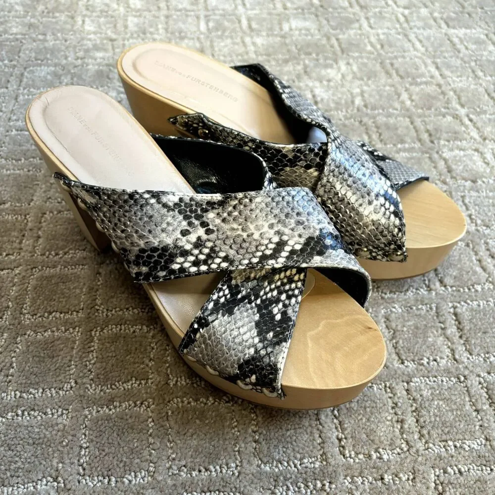 Diane von Furstenberg Snake Print Wooden Platform Sandal Womens 8M Italy Y2K New